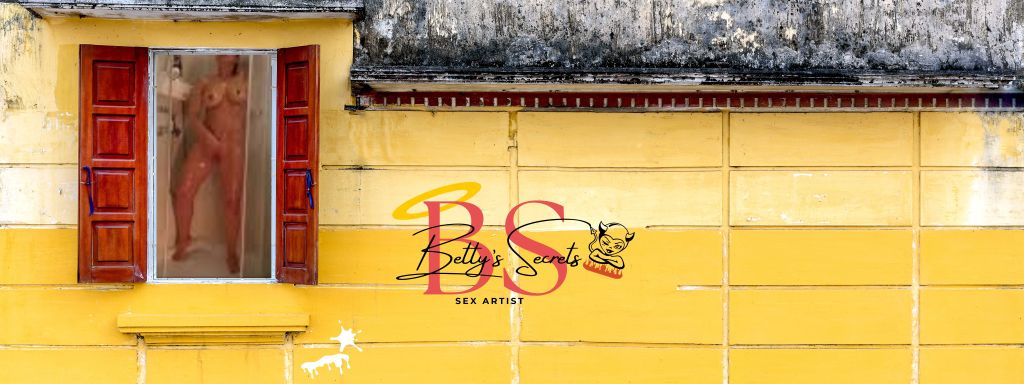 The Curious Neighbor/ O Vizinho&nbsp;Curioso