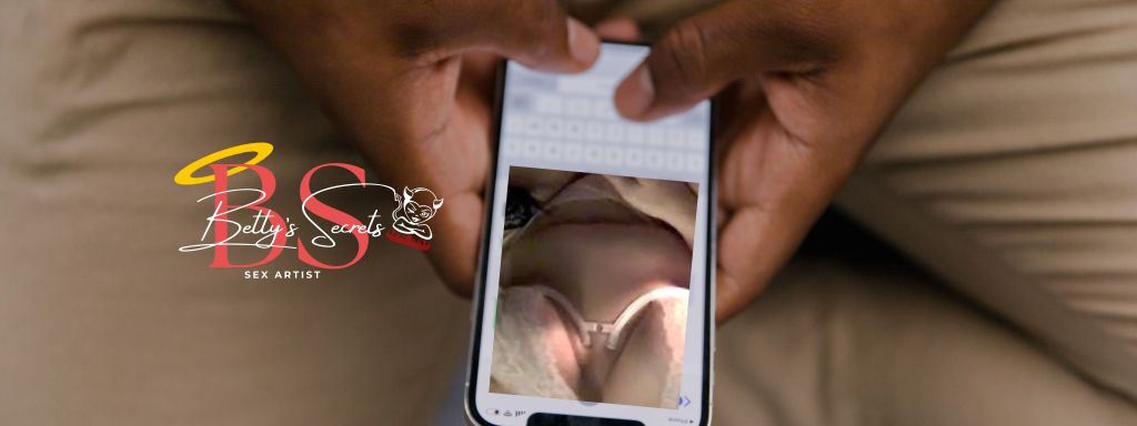 Behind the Screen… a Real Woman/ A Trás do Ecran… uma Mulher&nbsp;Real